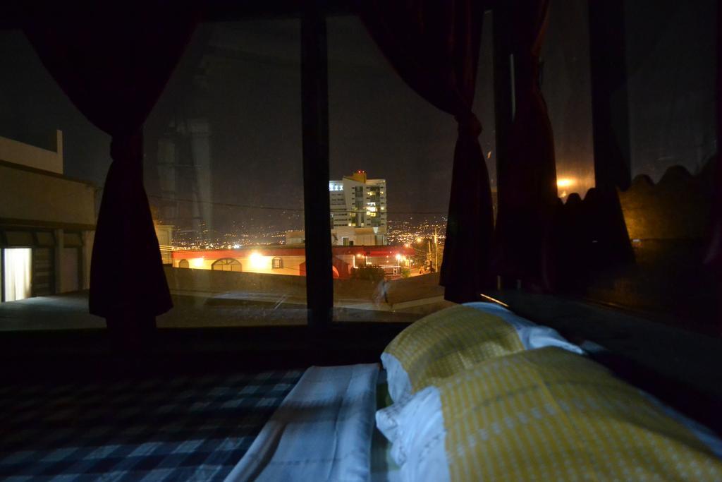 Hotel Columbus サンホセ エクステリア 写真
